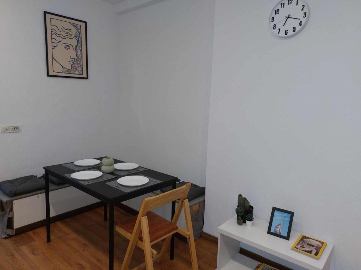 Apartment With Panoramic Terrace In City Center Bucareste Exterior foto