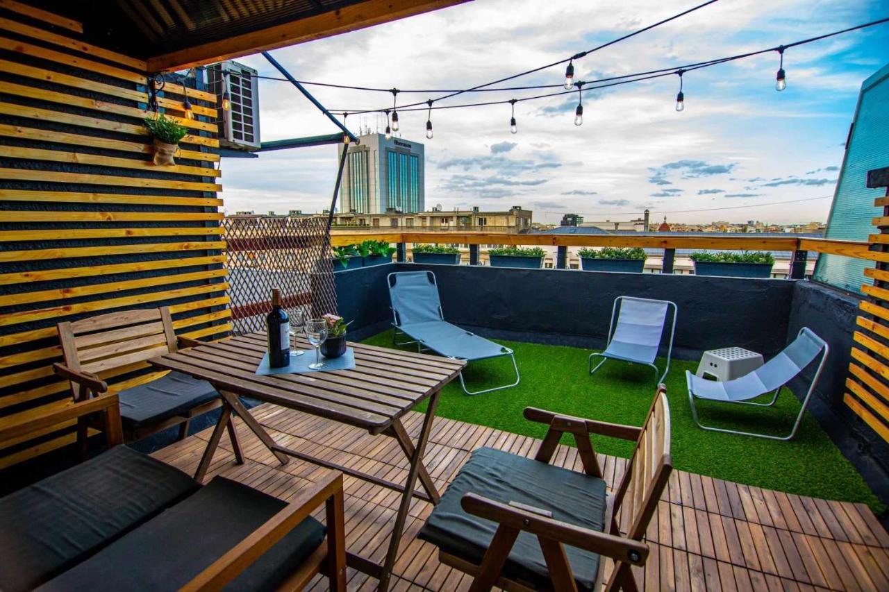Apartment With Panoramic Terrace In City Center Bucareste Exterior foto